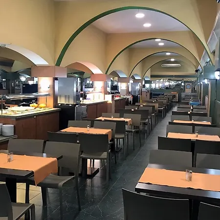 Affiliated By Fergus سانتا سوزانا